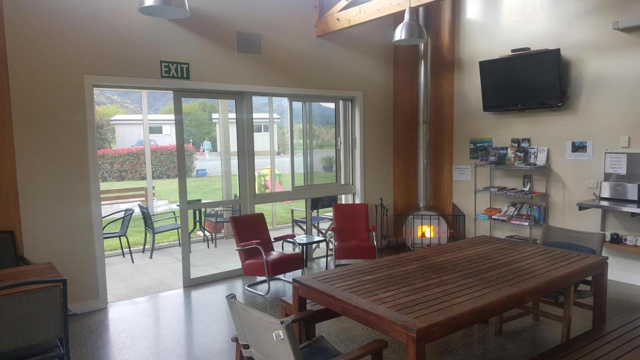 Murchison Motorhome Park Екстер'єр фото
