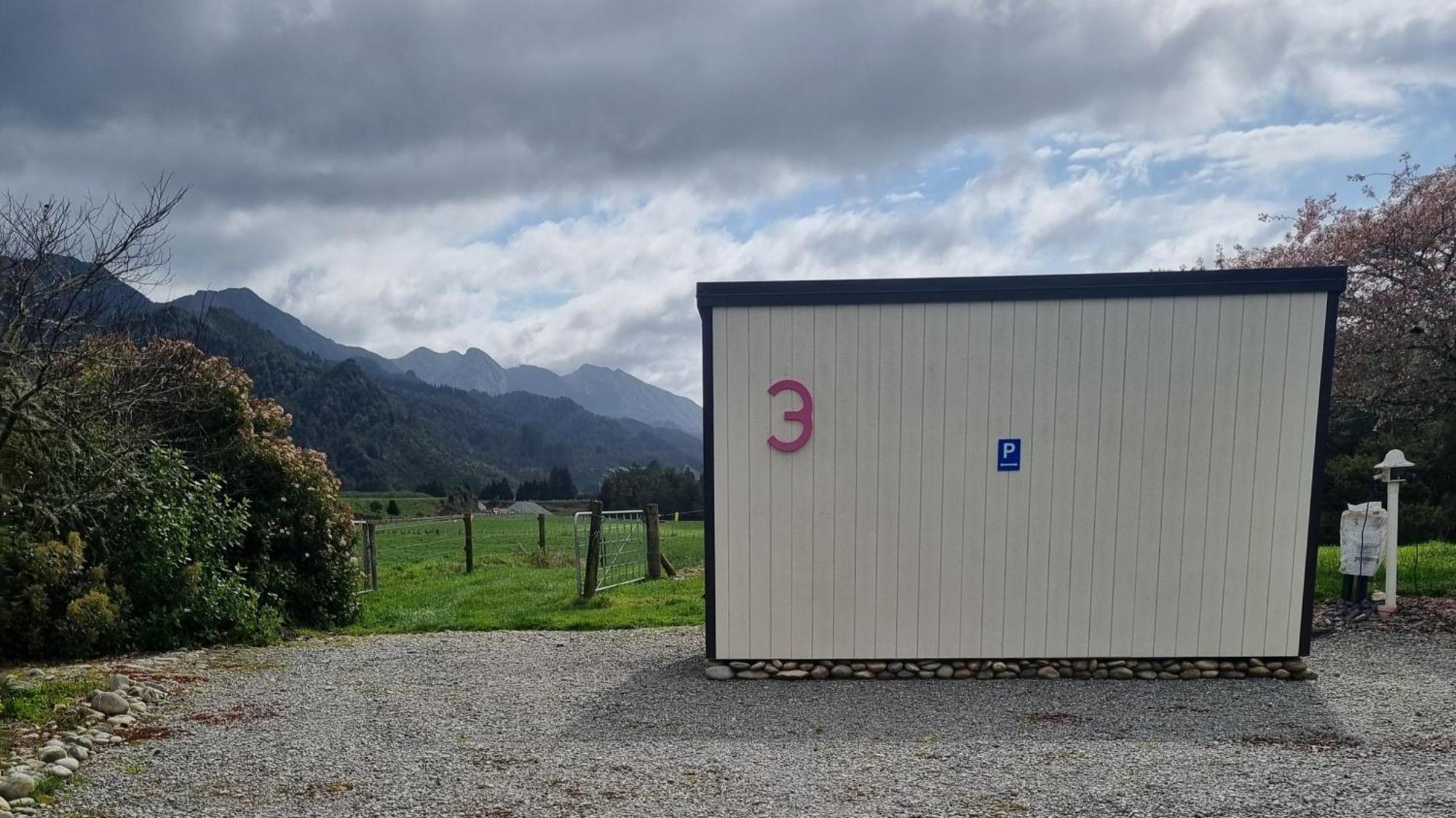 Murchison Motorhome Park Екстер'єр фото
